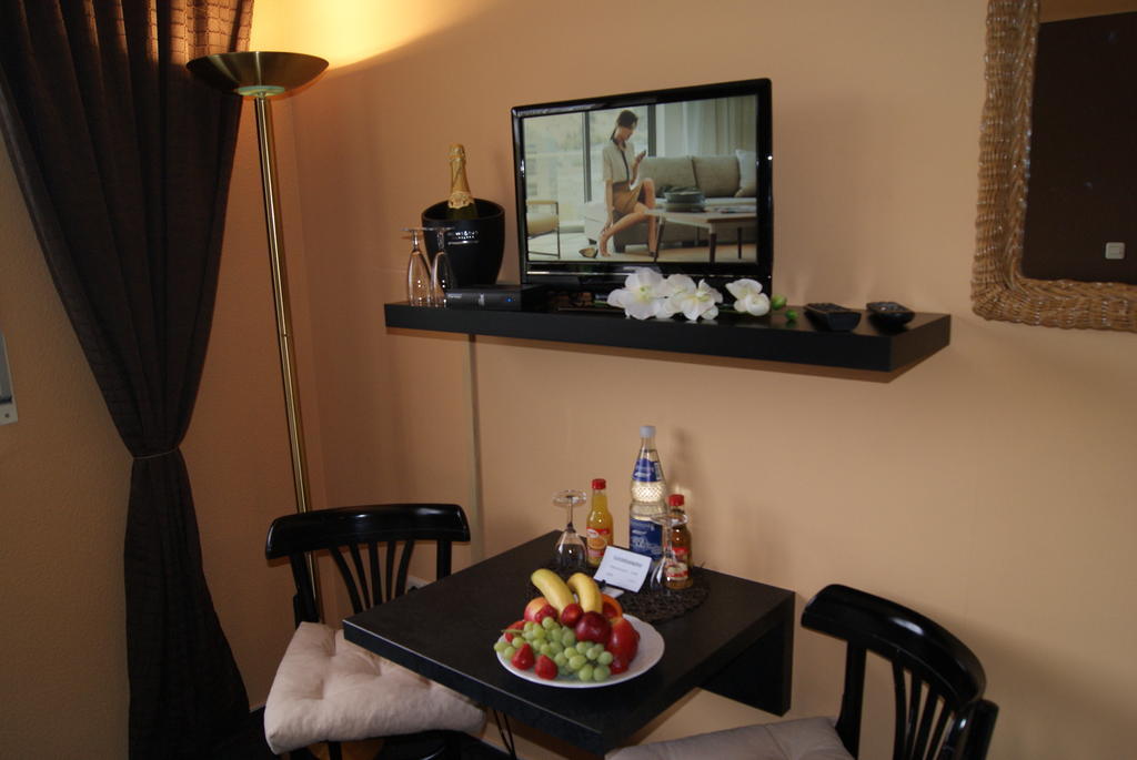 Landhotel Berggaststaette Bickenriede Anrode Bilik gambar